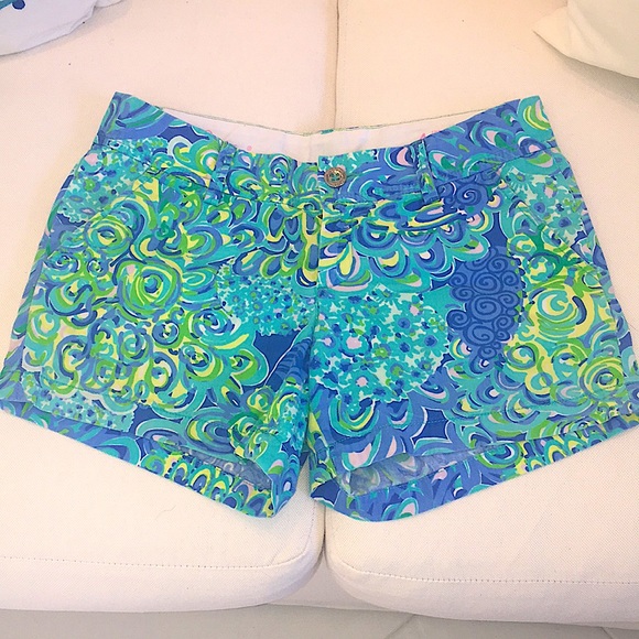 Lilly Pulitzer Pants - Lilly Pulitzer women’s Callahan size 4 excellent condition.